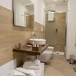 Apartment Trevisani 221 *